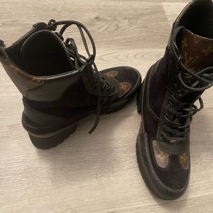 Louis Vuitton Boots , 37 1/2, Brown & Black